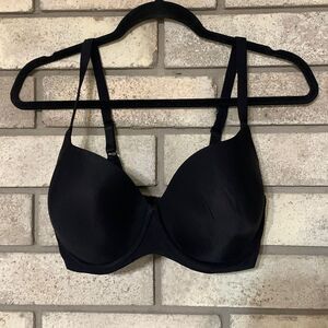 3for$20 bra has underwire 34DD